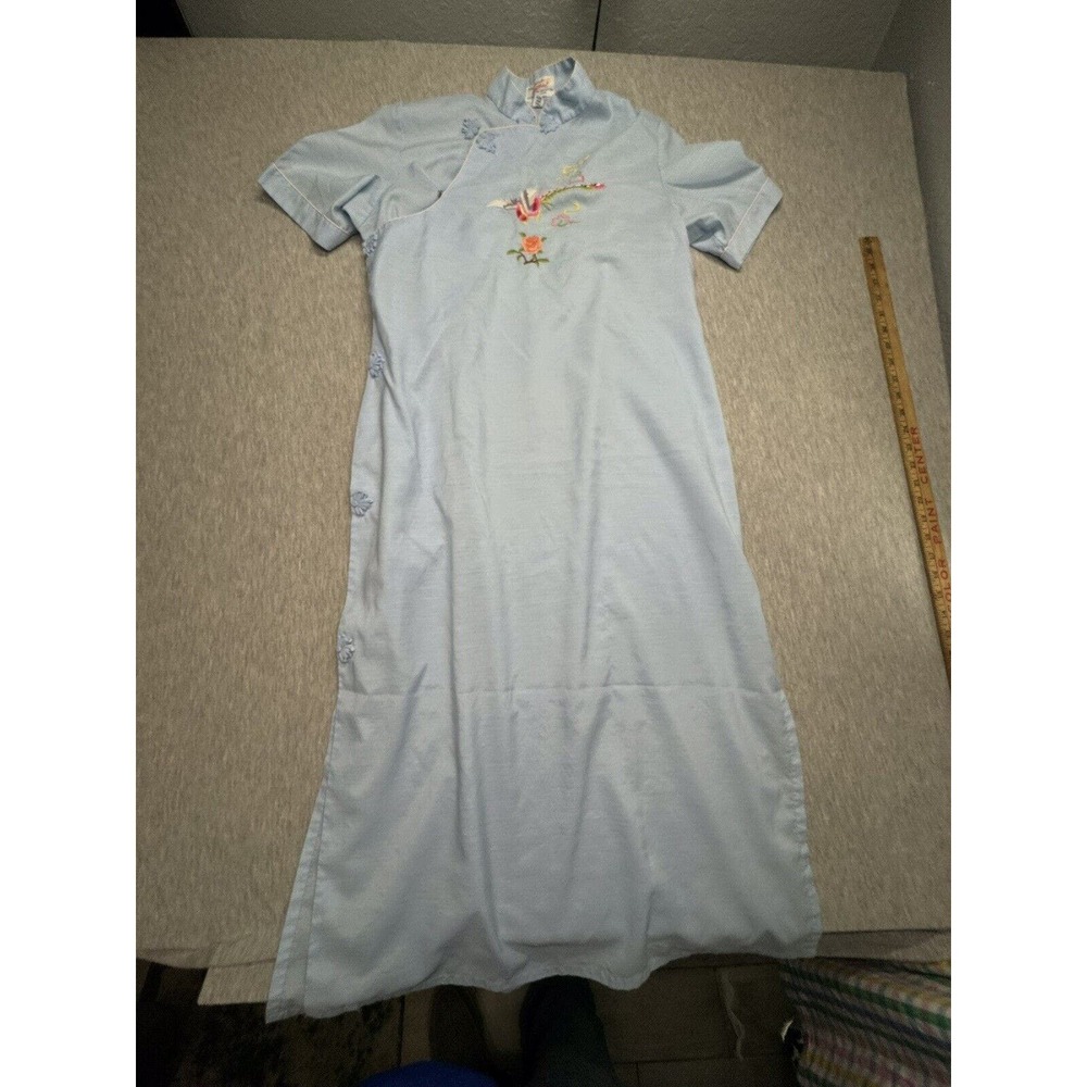 Vintage 70s Jodie Arden Asian Embroidered Nightgown Size XL - Picture 1 of 8